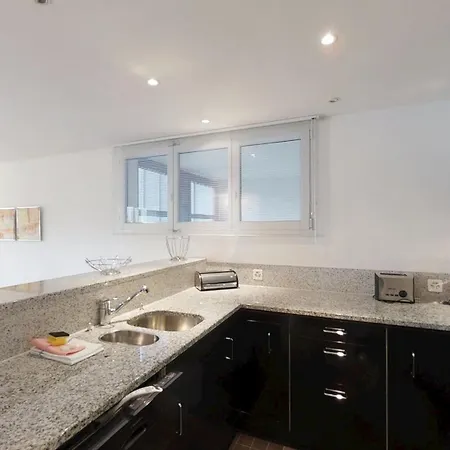 Arona 9 * סנט מוריץ